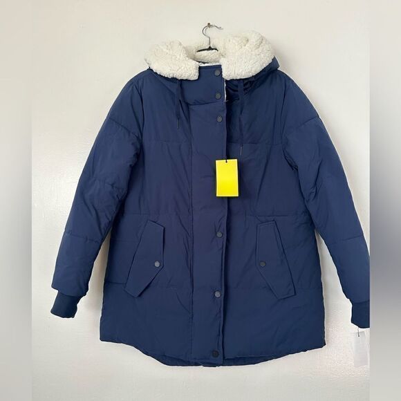 Marc  New York faux shearling lined hooded puffer coat size M - Picture 8 of 14